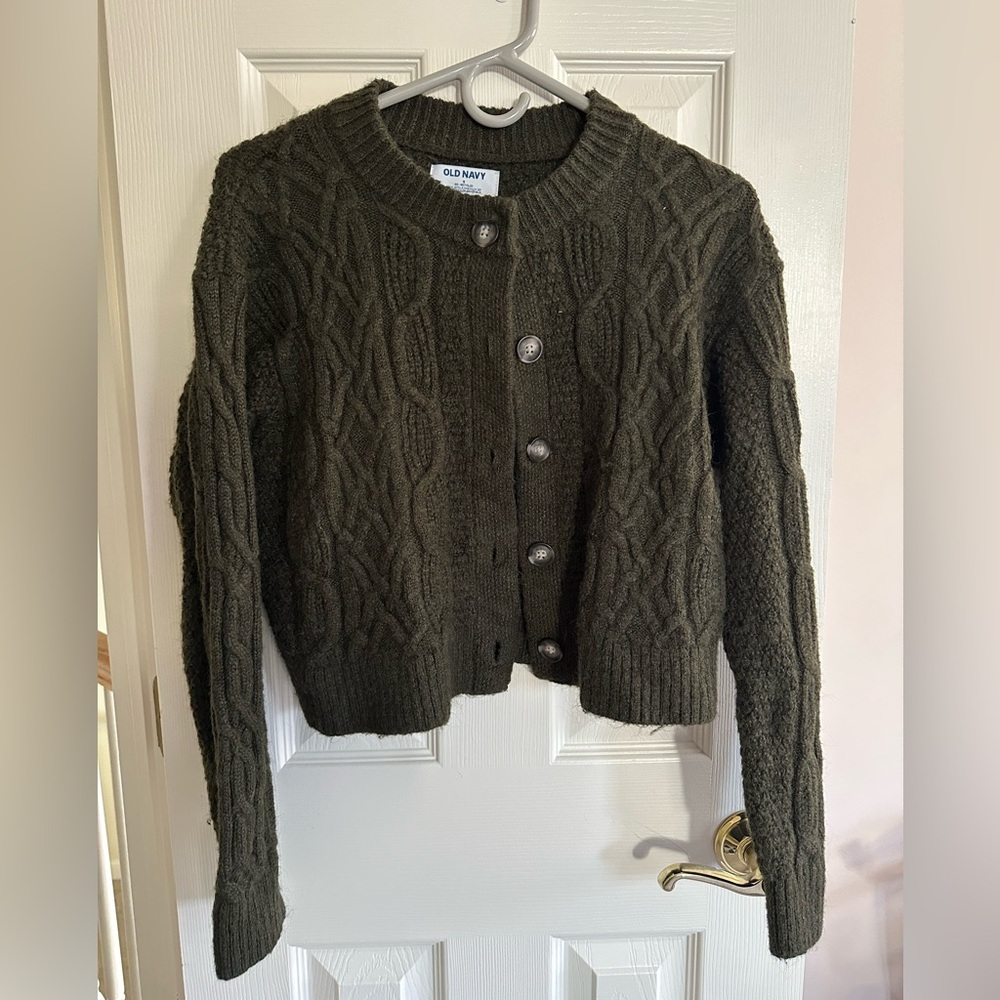 Dark green sweater- crop top